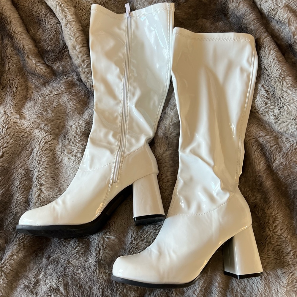 White Heeled Boots